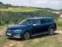 Volkswagen Passat Alltrack  2020 Mouse Pad 1379997