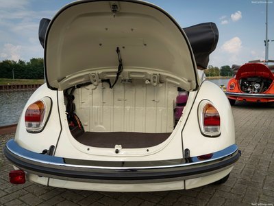 Volkswagen e-Beetle Concept 2019 tote bag