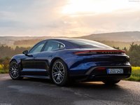 Porsche Taycan Turbo 2020 Mouse Pad 1383508