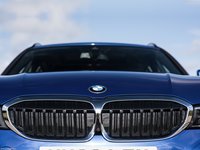 BMW 3-Series Touring [UK] 2020 hoodie #1384758