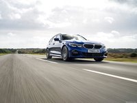 BMW 3-Series Touring [UK] 2020 Longsleeve T-shirt #1384833