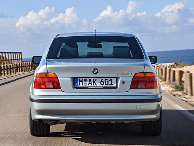 BMW 5-Series 1996 puzzle 1388471