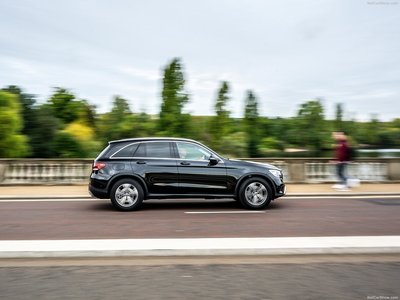 Mercedes-Benz GLC [UK] 2020 Poster 1390154