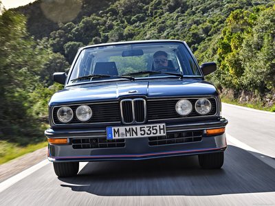 BMW M535i 1980 puzzle 1390861