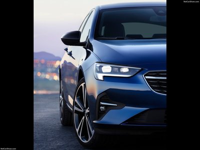 Opel Insignia Grand Sport 2020 metal framed poster