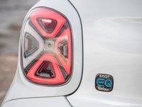 Smart EQ forfour 2020 Poster 1395578