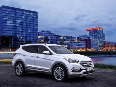 Hyundai Santa Fe 2016 poster