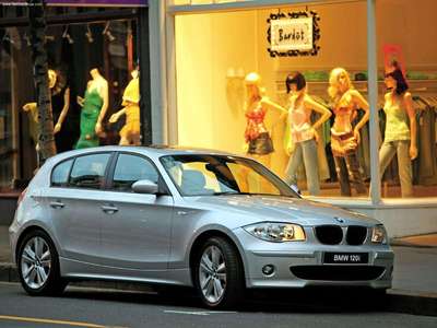 BMW 120i [UK] 2005 Poster with Hanger
