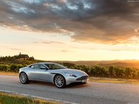 Aston Martin DB11 Lightning Sliver 2017 Mouse Pad 1401312