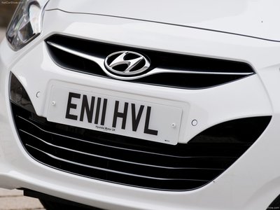 Hyundai i40 Tourer [UK] 2012 stickers 1401974