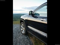 Jeep Grand Cherokee [UK] 2011 hoodie #1402295