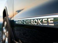 Jeep Grand Cherokee [UK] 2011 hoodie #1402305