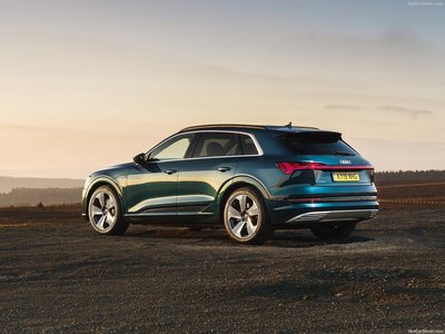 Audi e-tron [UK] 2020 mug #1403409