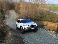 Jeep Cherokee [EU] 2014 hoodie #1404252
