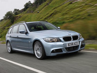 BMW 3-Series Touring [UK] 2009 Poster 1405058