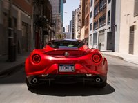 Alfa Romeo 4C Coupe [US] 2015 Mouse Pad 1405293