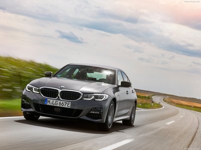 BMW 330e Sedan 2019 Poster 1405781