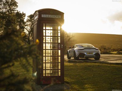 Aston Martin Vantage Morning Frost White 2019 Poster 1405876