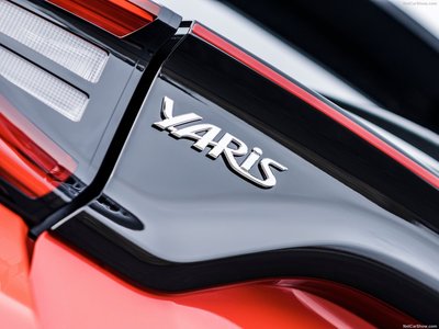 Toyota Yaris 2020 Poster 1407538