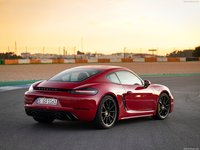 Porsche 718 Cayman GTS 4.0 2020 Longsleeve T-shirt #1407772