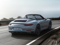 Porsche 911 GTS 2018 Poster 1410435