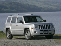 Jeep Patriot [UK] 2007 Longsleeve T-shirt #1411683