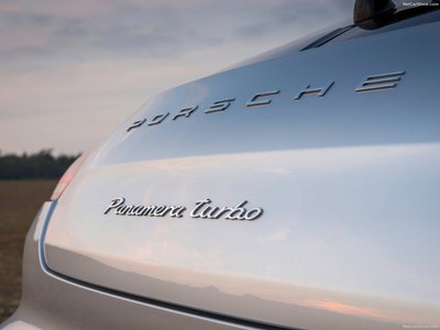 Porsche Panamera 2014 Poster 1412107