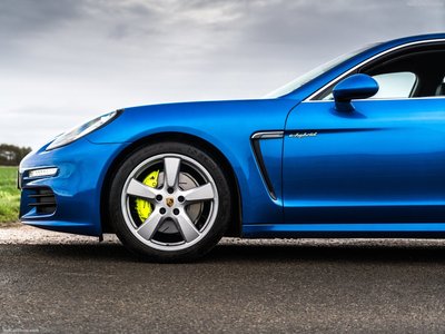 Porsche Panamera 2014 Poster 1412261