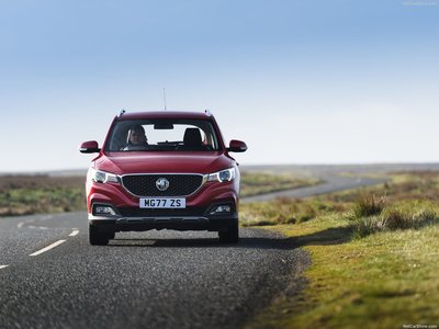 MG ZS 2018 Poster 1413596