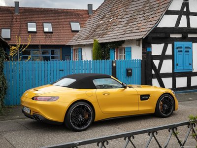 Mercedes-Benz AMG GT S Roadster 2020 mouse pad