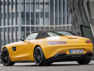 Mercedes-Benz AMG GT S Roadster 2020 Mouse Pad 1413981