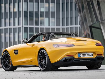 Mercedes-Benz AMG GT S Roadster 2020 Poster 1413984