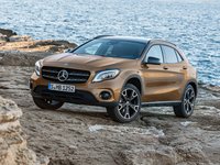 Mercedes-Benz GLA 2018 Mouse Pad 1414059