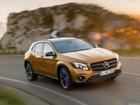 Mercedes-Benz GLA 2018 Mouse Pad 1414062