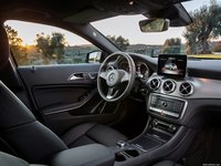 Mercedes-Benz GLA 2018 Mouse Pad 1414070