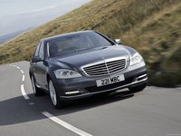 Mercedes-Benz S-Class [UK] 2010 Mouse Pad 1414543