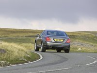 Mercedes-Benz S-Class [UK] 2010 Mouse Pad 1414564