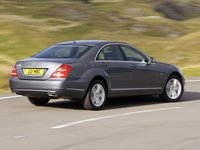 Mercedes-Benz S-Class [UK] 2010 Mouse Pad 1414574
