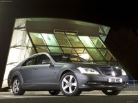 Mercedes-Benz S-Class [UK] 2010 Mouse Pad 1414599