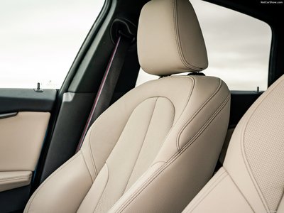 BMW 2-Series Gran Coupe [UK] 2020 pillow