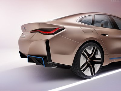 BMW i4 Concept 2020 phone case