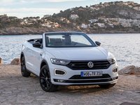 Volkswagen T-Roc Cabriolet 2020 hoodie #1416517