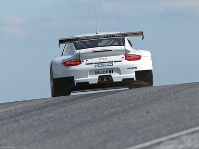 Porsche 911 GT3 RSR 2012 mouse pad