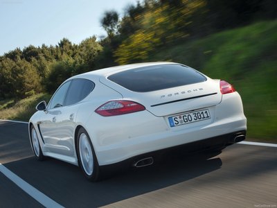 Porsche Panamera Diesel 2012 puzzle 1419780