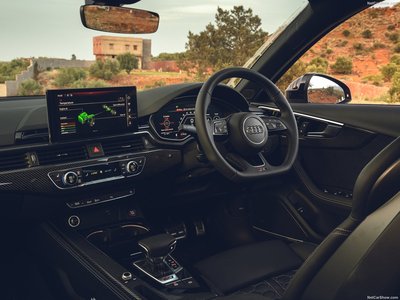 Audi RS4 Avant [UK] 2020 puzzle 1421130