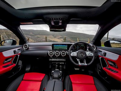 Mercedes-Benz CLA35 AMG Shooting Brake [UK] 2020 puzzle 1421427