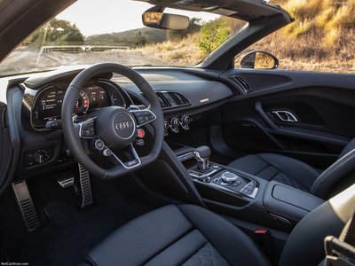 Audi R8 Spyder [US] 2020 wooden framed poster