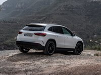 Mercedes-Benz GLA 2021 Mouse Pad 1423629