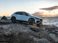 Mercedes-Benz GLA 2021 Poster 1423674
