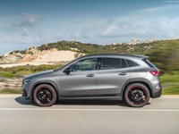 Mercedes-Benz GLA 2021 Poster 1423678